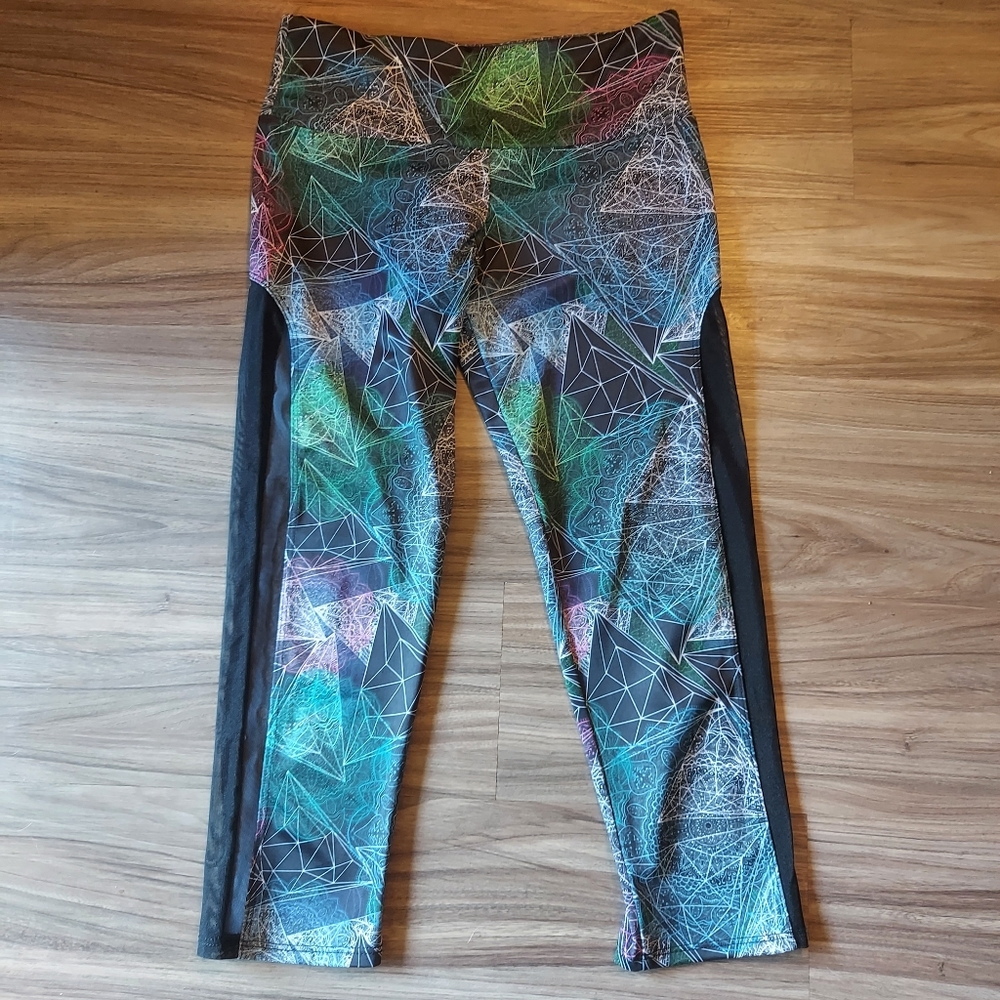 Onzie mesh cropped leggings